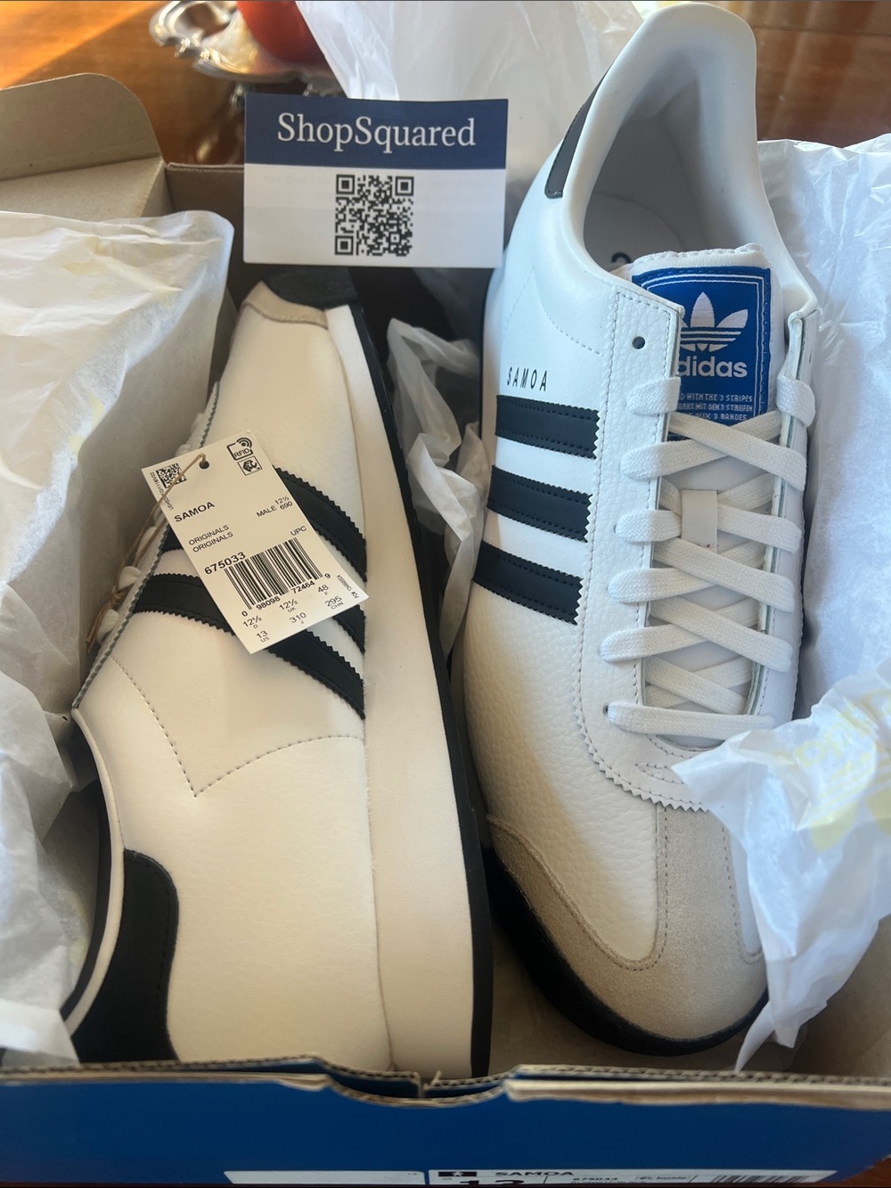 brand new Adidas low cut mens size 13 Samoas